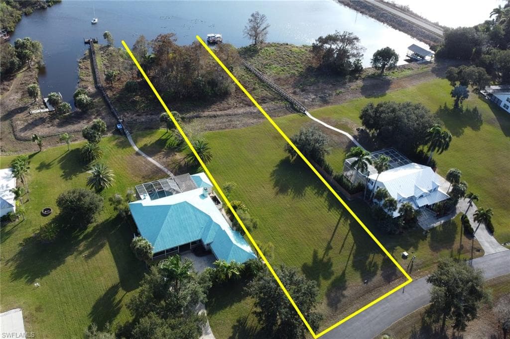 16280 Forest Mist CT, ALVA FL 33920-20