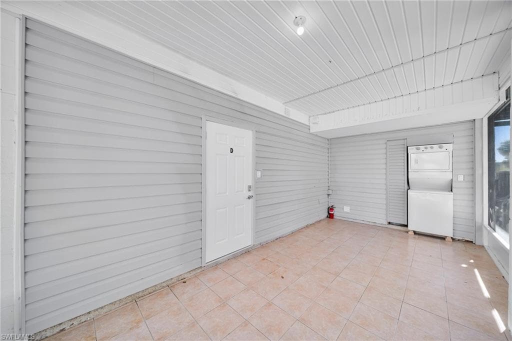128 Eucalyptus CT # D, FORT MYERS BEACH FL 33931-6