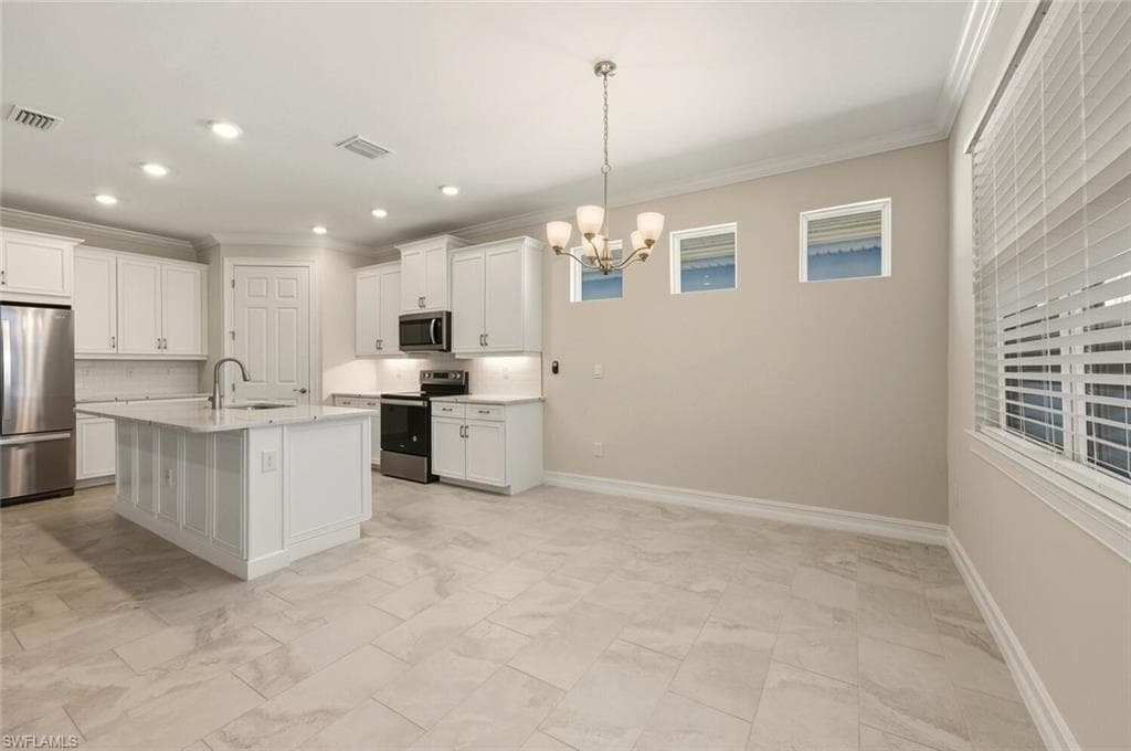 28021 SANIBEL SANDS ST, BONITA SPRINGS FL 34135-8