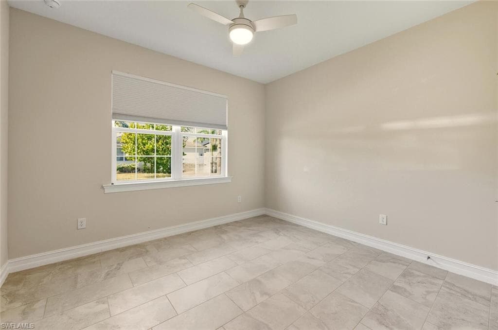 28021 SANIBEL SANDS ST, BONITA SPRINGS FL 34135-20