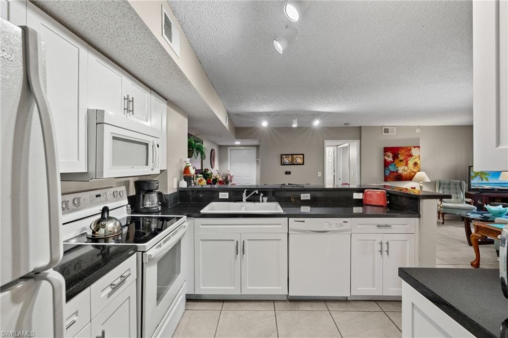 1835 Florida Club CIR # 3103, NAPLES FL 34112-5