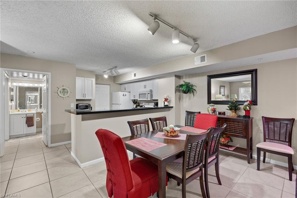 1835 Florida Club CIR # 3103, NAPLES FL 34112-8
