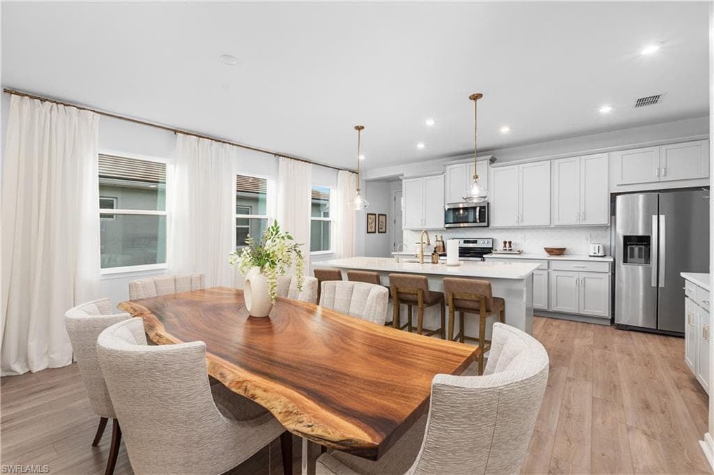 10313 Bonavie Cove DR, FORT MYERS FL 33966-8