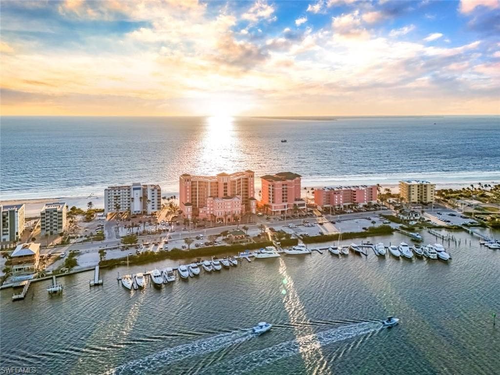 200 Estero BLVD 207-23