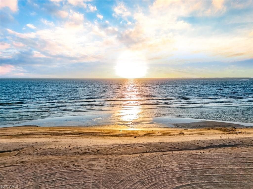 200 Estero BLVD 207-24