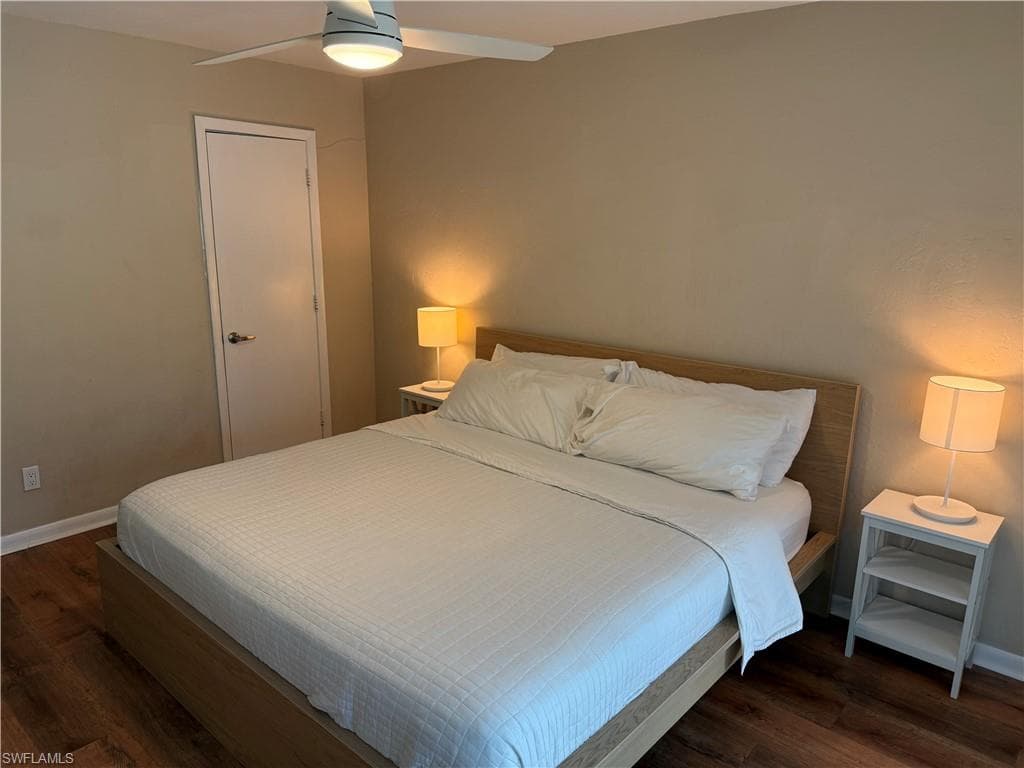 2855 Van Buren AVE, NAPLES FL 34112-11