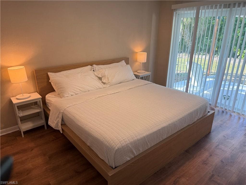 2855 Van Buren AVE, NAPLES FL 34112-9