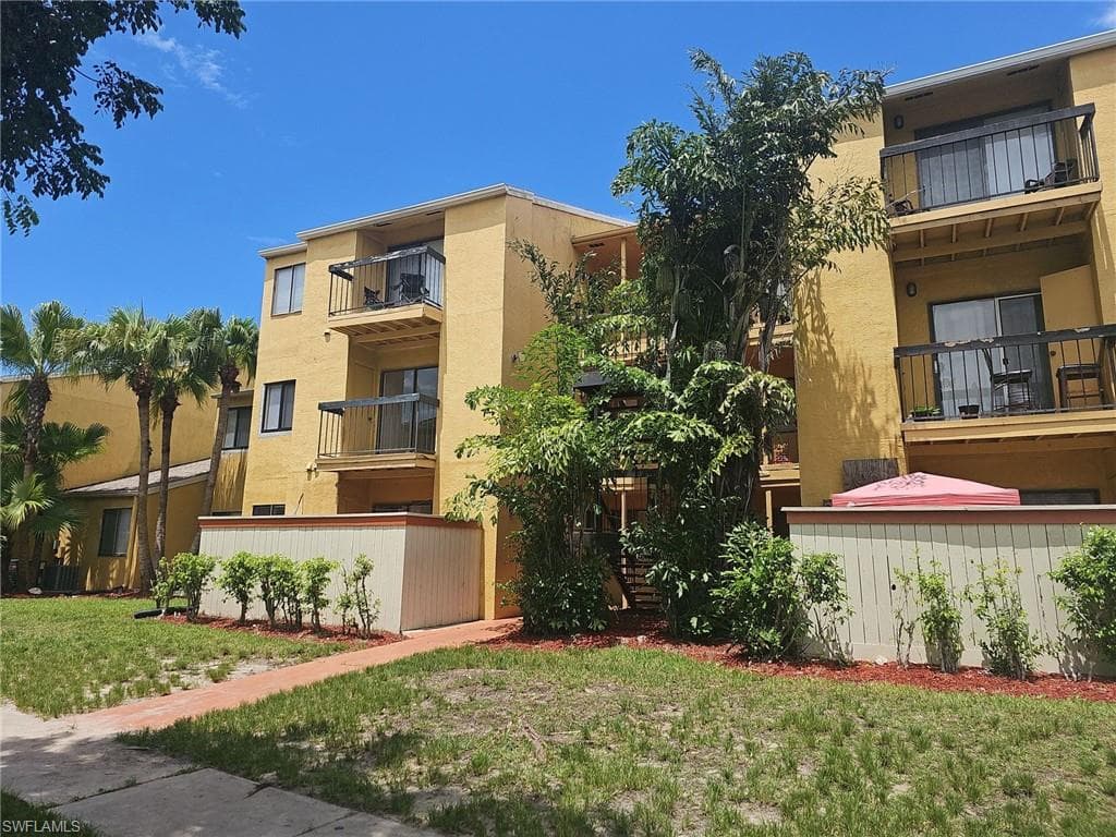 2905 Winkler AVE 713-1