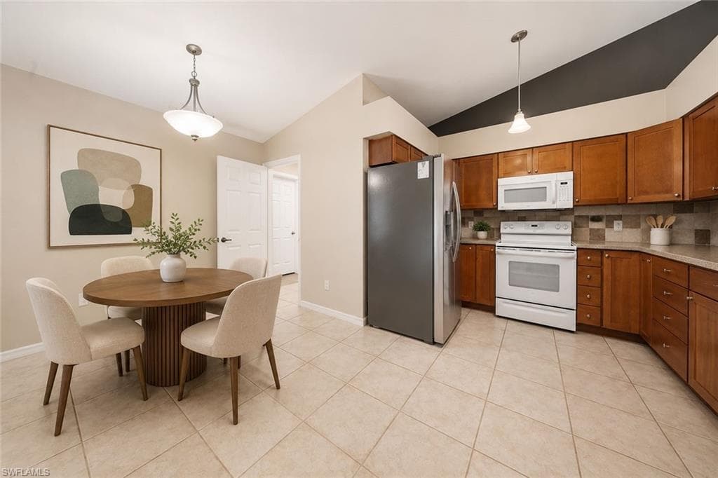 430 Saint Andrews BLVD # 6, NAPLES FL 34113-4