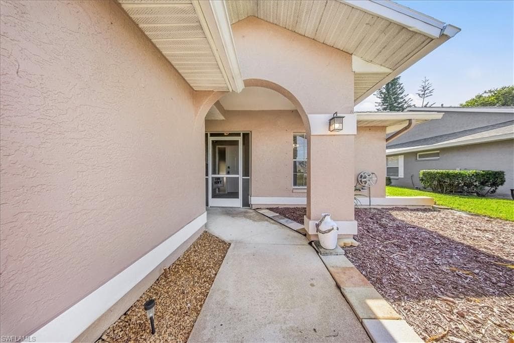 430 Saint Andrews BLVD # 6, NAPLES FL 34113-14