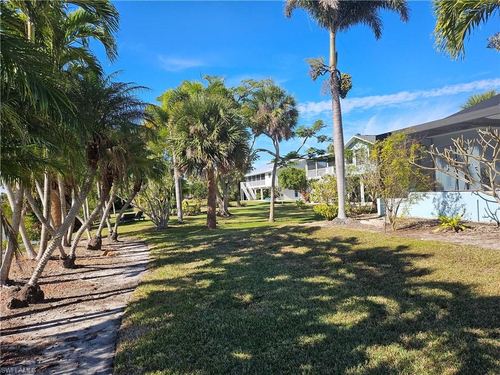 7791 Grande Pine RD-16
