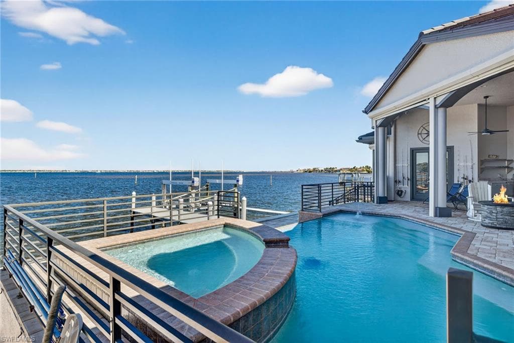 15411 Catalpa Cove LN, FORT MYERS FL 33908-37