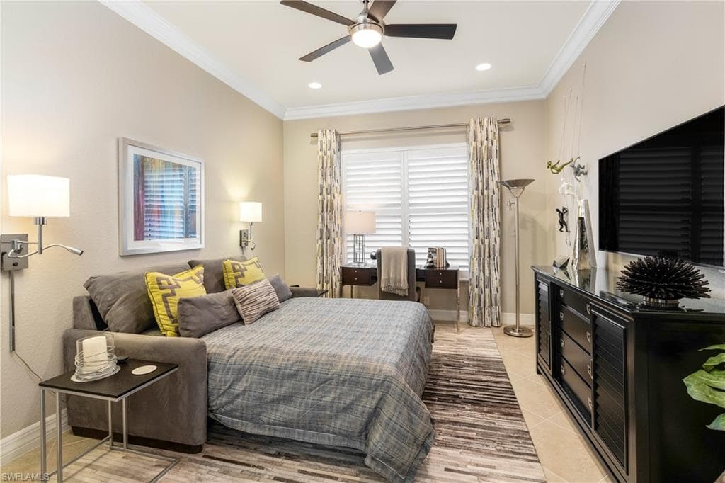 13628 Mandarin CIR, NAPLES FL 34109-29