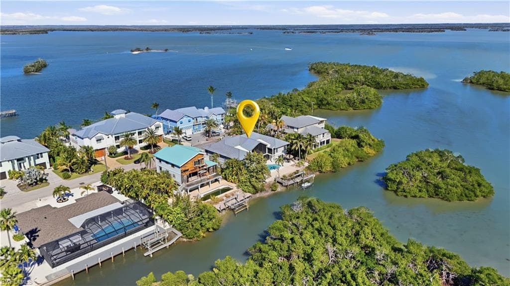 56 Fairview BLVD, FORT MYERS BEACH FL 33931-46