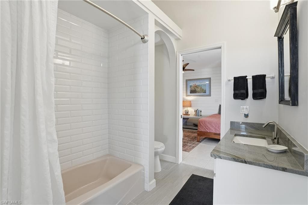 56 Fairview BLVD, FORT MYERS BEACH FL 33931-31