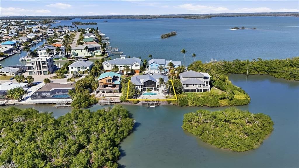 56 Fairview BLVD, FORT MYERS BEACH FL 33931-44