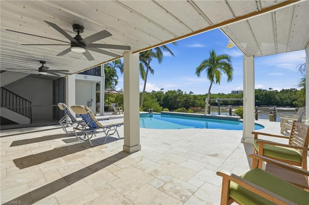 56 Fairview BLVD, FORT MYERS BEACH FL 33931-36