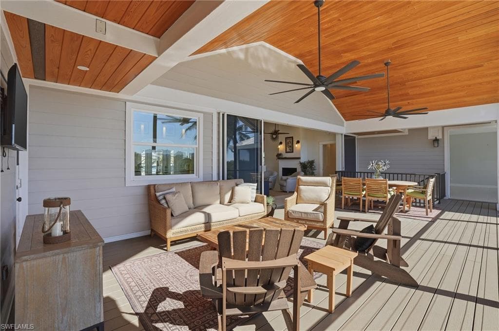 56 Fairview BLVD, FORT MYERS BEACH FL 33931-18