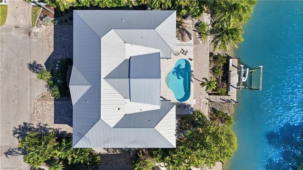 56 Fairview BLVD, FORT MYERS BEACH FL 33931-43