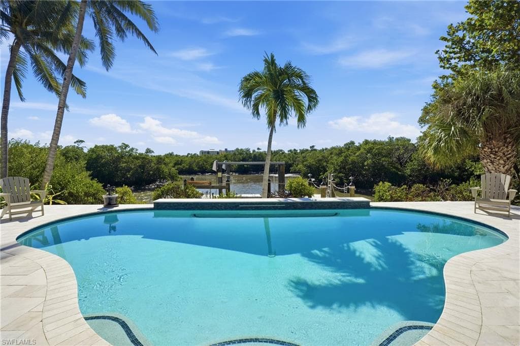 56 Fairview BLVD, FORT MYERS BEACH FL 33931-38