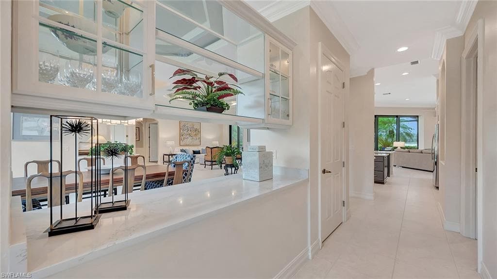 11238 Five Oaks LN, NAPLES FL 34120-2