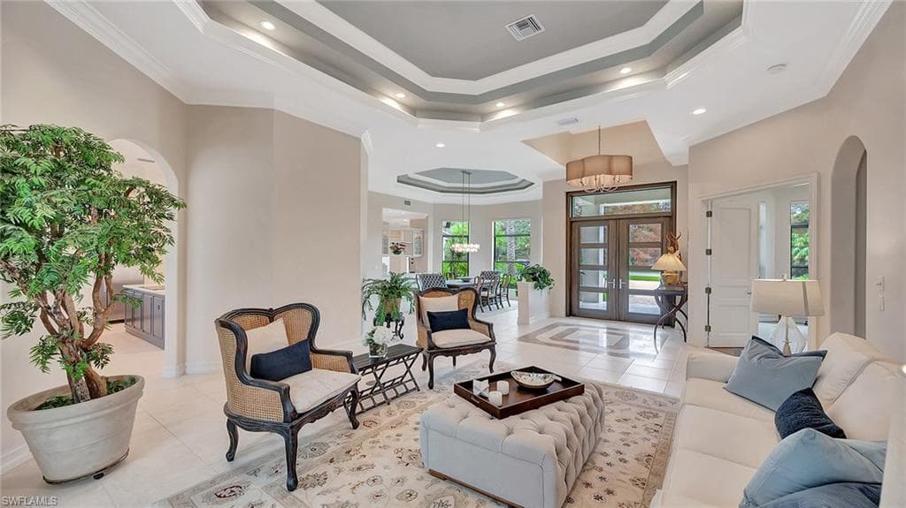 11238 Five Oaks LN, NAPLES FL 34120-17