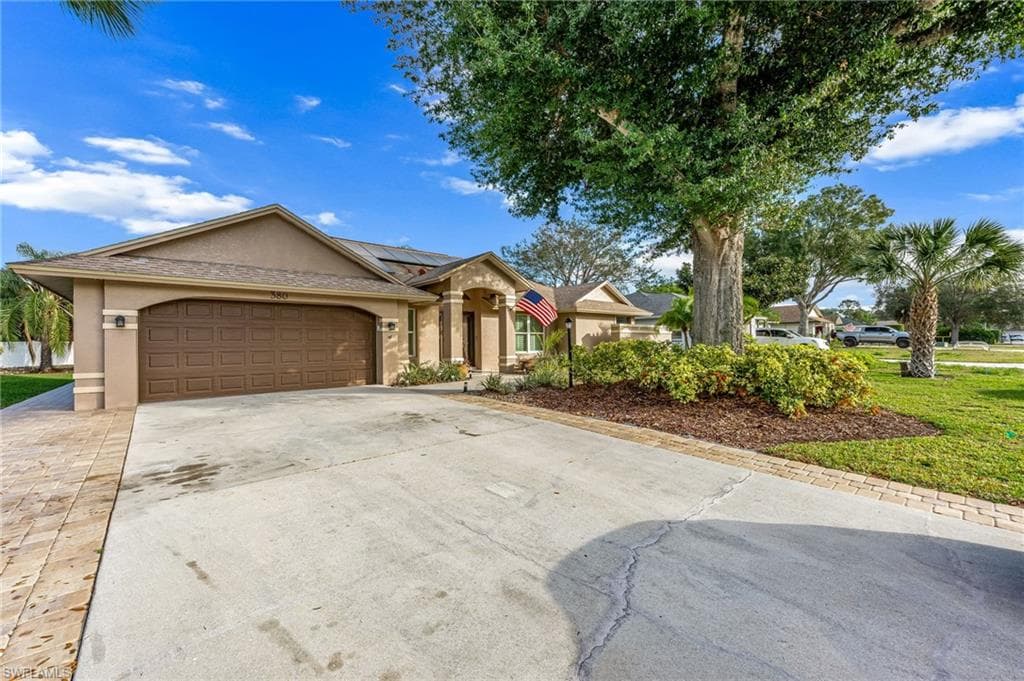 380 Ashbury WAY, NAPLES FL 34110-1