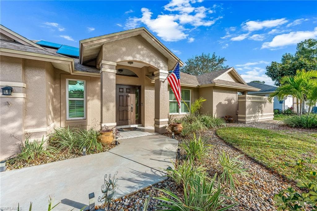 380 Ashbury WAY, NAPLES FL 34110-2