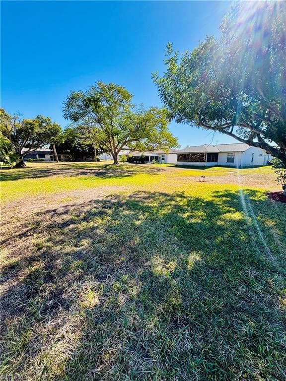 9303 Lennox LN, FORT MYERS FL 33919-19