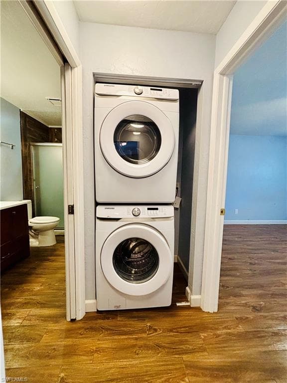 9303 Lennox LN, FORT MYERS FL 33919-9