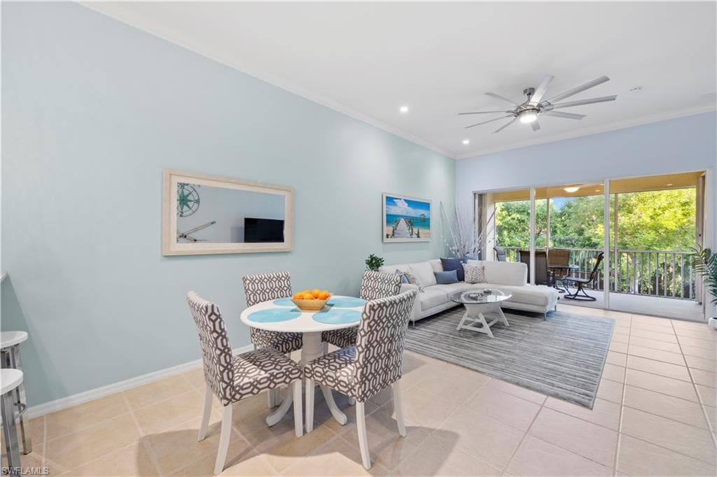 1285 Sweetwater CV # 2106, NAPLES FL 34110-7