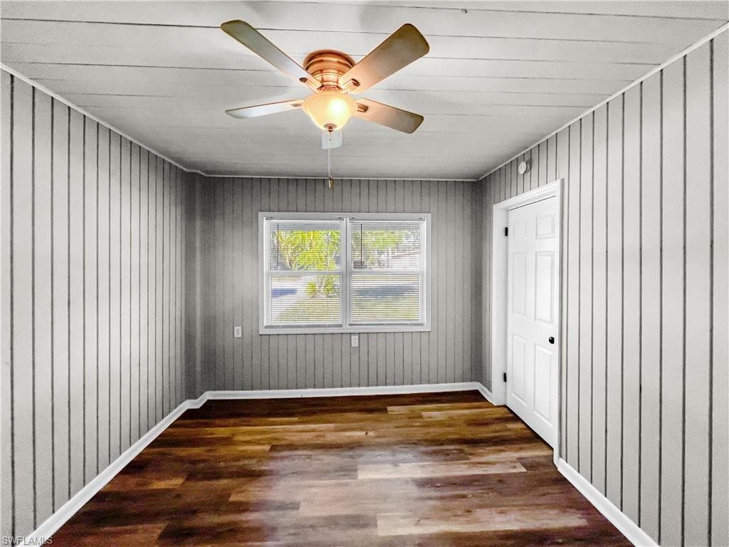 1918 Grace AVE, FORT MYERS FL 33901-21