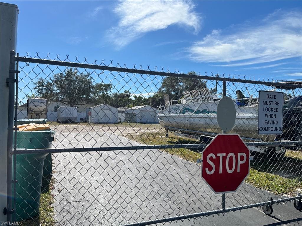 53 Oceans BLVD # 53, NAPLES FL 34104-42