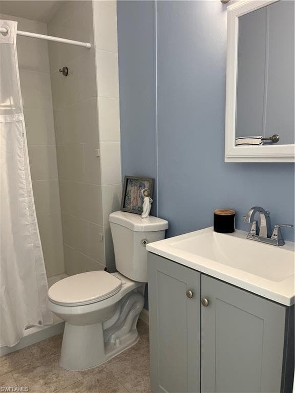 53 Oceans BLVD # 53, NAPLES FL 34104-29