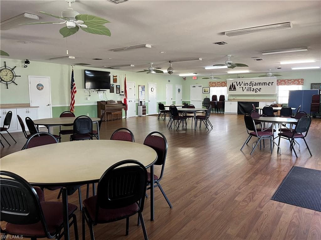 53 Oceans BLVD # 53, NAPLES FL 34104-40