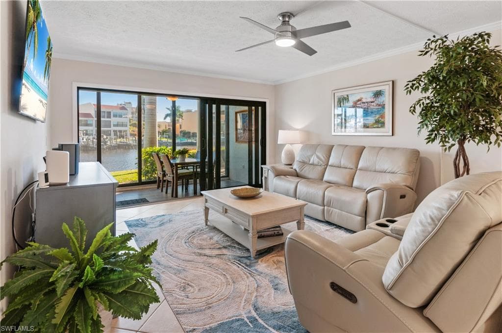 4001 SE 19th PL # 2, CAPE CORAL FL 33904-15