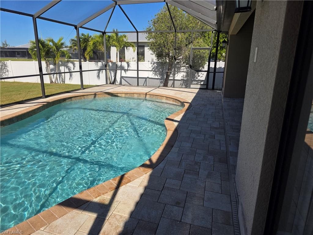 2406 Kismet Lakes LN, CAPE CORAL FL 33993-16