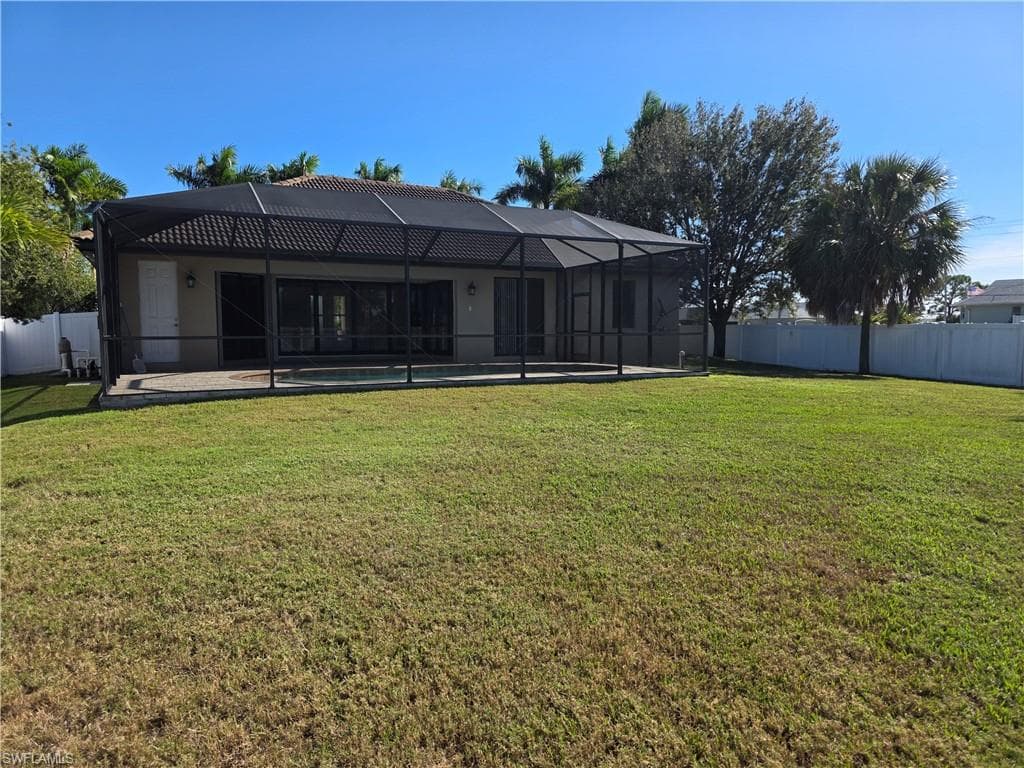 2406 Kismet Lakes LN, CAPE CORAL FL 33993-18