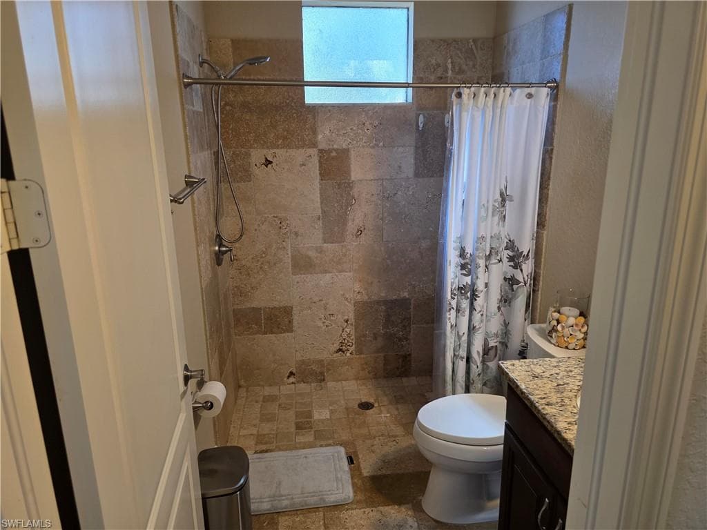 2406 Kismet Lakes LN, CAPE CORAL FL 33993-24