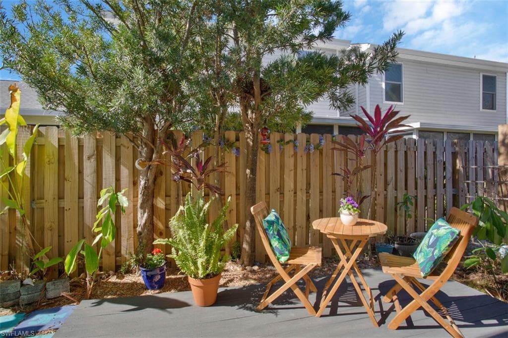 14474 Lakewood Trace CT, FORT MYERS FL 33919-27