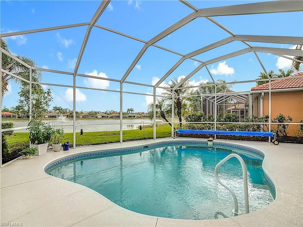 20686 Dennisport LN, NORTH FORT MYERS FL 33917-32