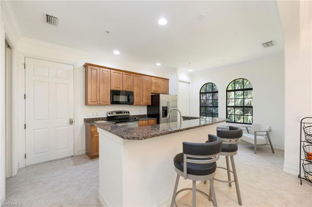 9145 Chula Vista ST # 13004, NAPLES FL 34113-4