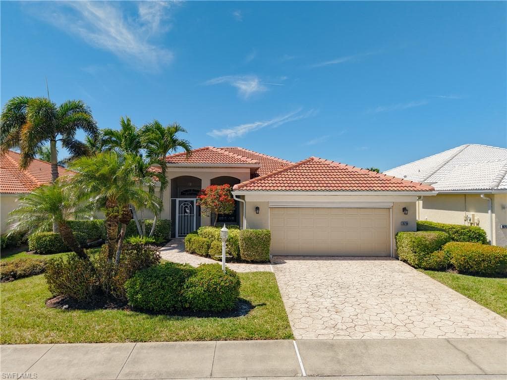 20716 Tisbury LN, NORTH FORT MYERS FL 33917-3