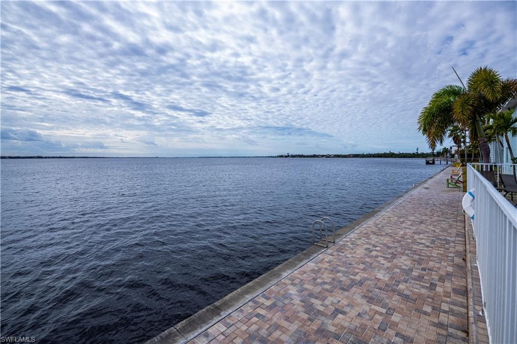 3324 N Key DR # 8, NORTH FORT MYERS FL 33903-46