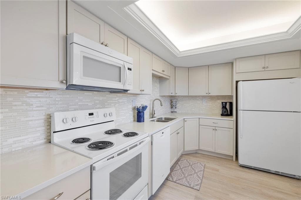 7000 Estero BLVD # 403, FORT MYERS BEACH FL 33931-10