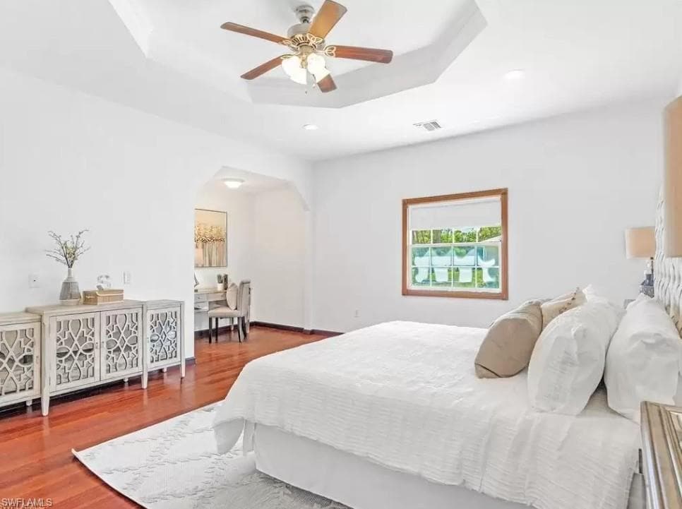 6343 Mark LN, FORT MYERS FL 33966-17