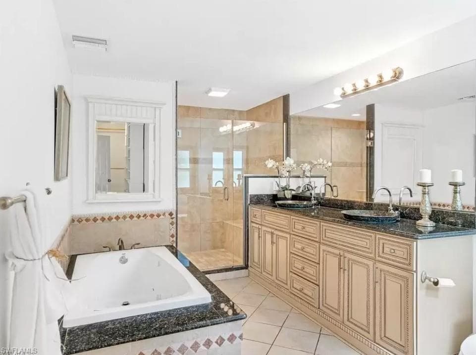 6343 Mark LN, FORT MYERS FL 33966-26