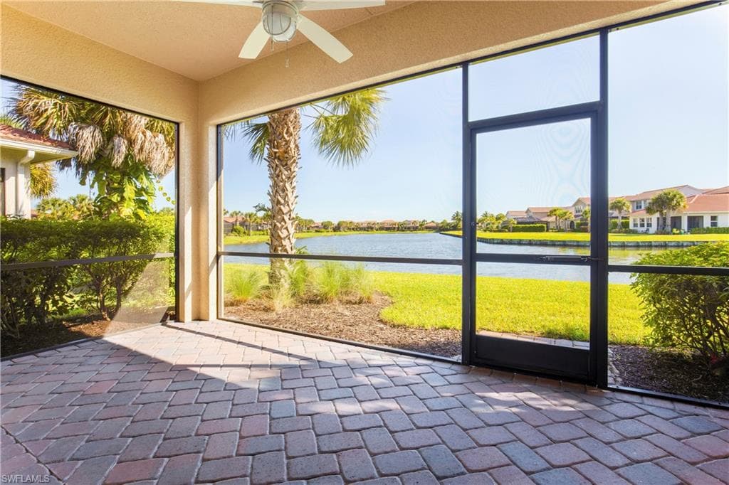 13515 Cambridge LN, NAPLES FL 34109-6