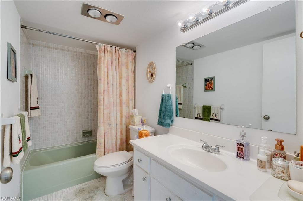 1505 Myerlee Country Club BLVD # 2V, FORT MYERS FL 33919-16