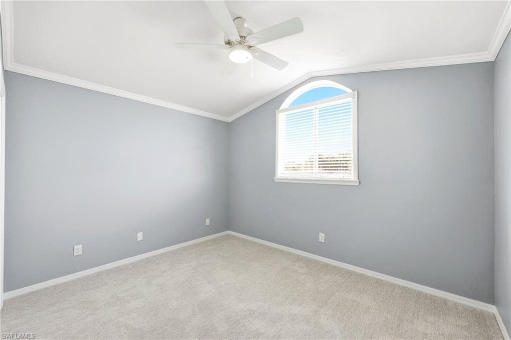 196 Sabal Lake DR, NAPLES FL 34104-31